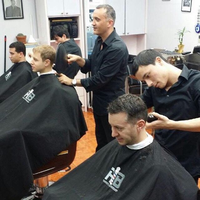 9/1/2015にRafaels B.がRafaels Barbershop Vintageで撮った写真