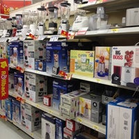 Foto scattata a Walmart Pharmacy da Patti il 11/30/2012