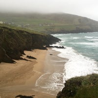 Photo taken at Beach - Tig Slea Head by Vivien B. on 3/18/2017