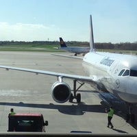 Das Foto wurde bei Hamburg Airport Helmut Schmidt (HAM) von Dany B. am 5/1/2013 aufgenommen