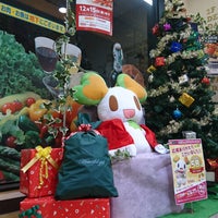 Photo taken at Life Supermarket by おの ぱ. on 11/28/2017