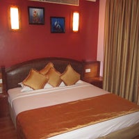 Снимок сделан в Hotels in Bangalore-Bell Hotel and Convention Centre пользователем Hotels in Bangalore-Bell Hotel and Convention Centre 1/21/2014