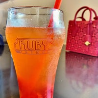 7/29/2022 tarihinde Rahafziyaretçi tarafından Ruby&#39;s Diner'de çekilen fotoğraf