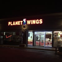 Photo taken at Planet Wings by Elizabeth T. on 11/9/2016