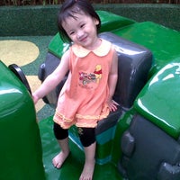 Photo taken at Splash Park @Northpoint Shopping Mall by Hy L. on 4/5/2012