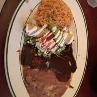 Снимок сделан в Luchita&amp;#39;s Mexican Restaurant пользователем Susan P. 12/12/2015