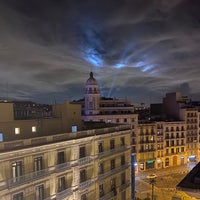 Photo taken at Hotel Catalonia Plaza Catalunya by Eduard on 9/1/2021