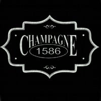 Photo taken at Champagne 1586 by Marcio M. on 4/3/2013