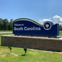Photo taken at South Carolina Welcome Center by GreatStoneFace A. on 7/14/2021
