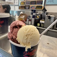 Photo taken at Sebastian Joe&amp;#39;s Ice Cream Cafe by Dan B. on 5/29/2023