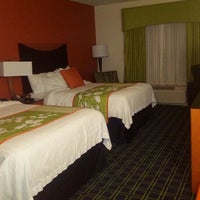 Foto tirada no(a) Fairfield Inn &amp;amp; Suites Kearney por JoLeisa C. em 11/2/2012