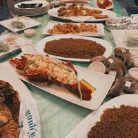 Foto scattata a Anbariyah Seafood da Ahmad J. B. il 9/29/2023