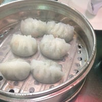 Photo taken at Excellent Dumpling House by Leanne K. on 4/28/2017