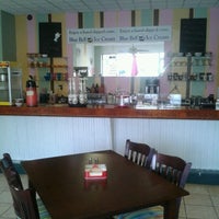 Photo taken at Shelbyville Sweet Shop by Lisa C. on 9/25/2012