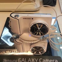 Photo taken at Samsung Experience Store by J on 11/11/2012