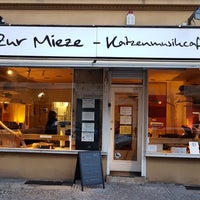 Photo taken at Zur Mieze - Katzenmusikcafé by Norbert L. on 3/27/2018