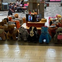 Photo taken at Maplewood Mall by Dan H. on 7/6/2021