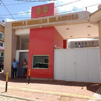 Photo taken at Escola Medalha Milagrosa by Vinicius O. on 9/25/2017
