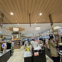 ライフ セントラルスクエア押上駅前店 墨田区のスーパーマーケット