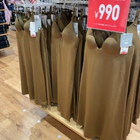 Photo taken at UNIQLO by しのち on 9/7/2023