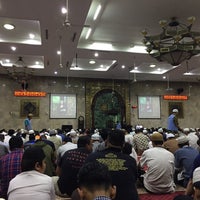 Photo taken at Masjid Agung Sunda Kelapa by Harris ه. on 5/9/2019