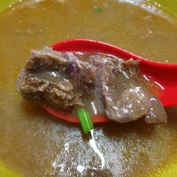 Photo taken at Haji M. Abdul Rajak Stall (Kambing Soup) by 艾琳 丁. on 9/15/2020