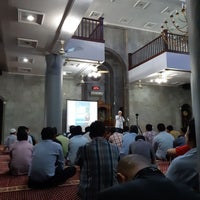 Photo taken at Masjid Jami&amp;#39; Al Istiqomah by Yusuf S. on 9/17/2018