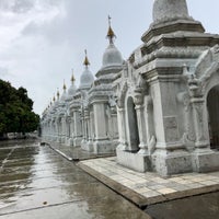 Photo taken at Kuthodaw Pagoda by 劉 特佐 on 10/4/2019