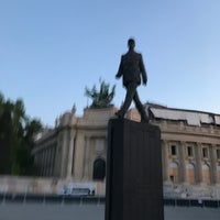 Photo taken at Statue de Charles de Gaulle by 劉 特佐 on 5/27/2023