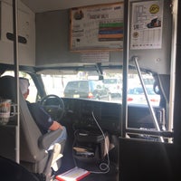 Foto tomada en Tampa Bay Brew Bus  por Mike &amp;quot;Conair&amp;quot; C. el 5/29/2016