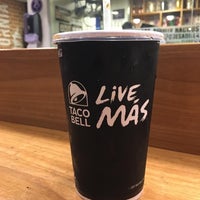 Photo taken at Taco Bell by Mateus S. on 5/18/2019