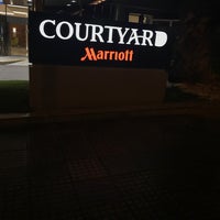 Photo taken at Courtyard by Marriott Madrid Princesa by Lopez 🛫🛫 Q. on 5/7/2018