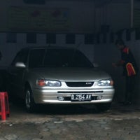 Photo taken at Cuci Mobil &amp;quot;Riziq Motor&amp;quot; by Azwar M. on 2/5/2013