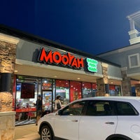 Photo taken at MOOYAH Burgers, Fries &amp;amp; Shakes by Ethan H. on 7/5/2019