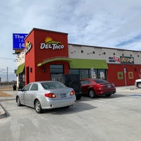 Photo taken at Del Taco by Ethan H. on 1/29/2019