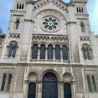 Photo taken at Grote Synagoge van Brussel / Grande Synagogue de Bruxelles by Toni S. on 9/19/2021
