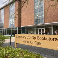 Photo taken at Seminary Co-op Bookstore by Joe S. on 4/30/2022