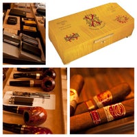 12/25/2014에 Anjal P.님이 Embassy Cigars Brea에서 찍은 사진