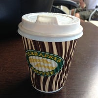 Photo taken at Zarraffa&amp;#39;s Coffee by Mark R. on 10/14/2012