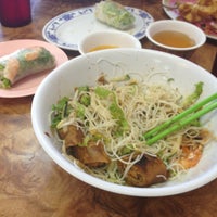 Photo taken at Pho Hong by Jessica B. on 6/30/2013