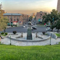 Photo taken at American University of Armenia (AUA) | Հայաստանի Ամերիկյան Համալսարան (ՀԱՀ) by Ilariia B. on 8/30/2022