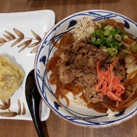 Photo taken at Marugame Udon by Bertha S. on 12/4/2017
