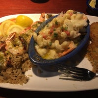 Photo taken at Red Lobster by Amra K. on 5/30/2016