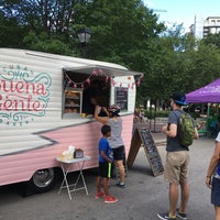 Photo taken at Piedmont Park Green Market by Neill D. on 7/15/2017