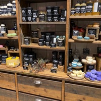 Lush 山田区 西区二方町40