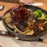 Photo taken at 中国食堂はまゆう 茶屋ヶ坂店 by Don@tello on 1/29/2023