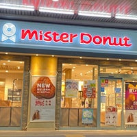 Photo taken at Mister Donut by Don@tello on 10/31/2021
