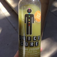รูปภาพถ่ายที่ Juice Core โดย Heather L. เมื่อ 4/7/2014