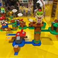 Photo taken at LEGO Store by Tatsuya S. on 7/23/2020