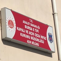 Photo taken at Bursa E Tipi Kapalı ve Açık Ceza İnfaz Kurumu by Ceyda T. on 12/4/2019